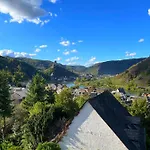 Burg,mosel,tal-blick