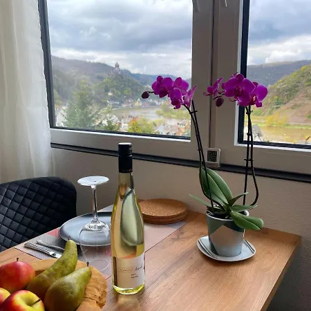 Burg,mosel,tal-blick Appartement Cochem