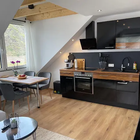 Apartment Burg,mosel,tal-blick *